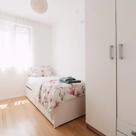 Tesla's Energy Haven * Zadar