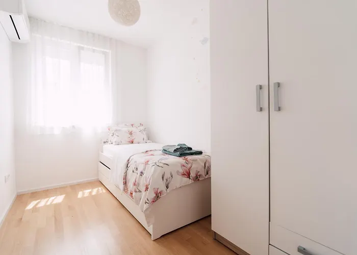 Tesla's Energy Haven * Zadar